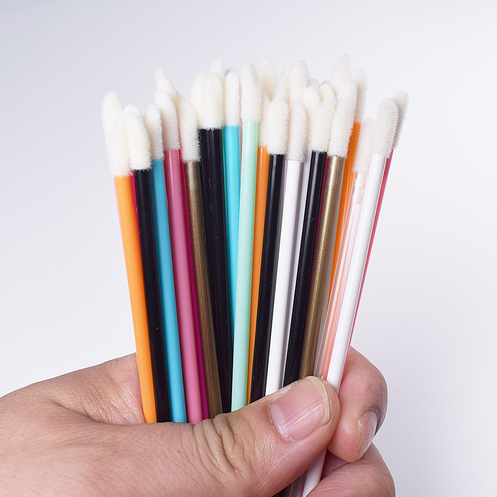 Lip Balm - 50Pcs Disposable Lip Brush Eyelash Makeups